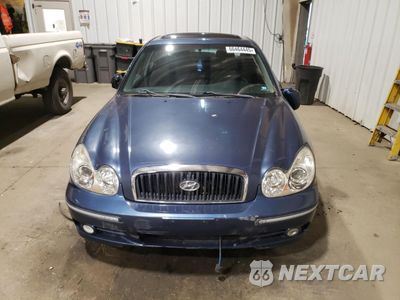 Piąte zdjęcie samochodu w środku: 2002 HYUNDAI SONATA GLS VIN:KMHWF35H22A640633 - miniatura
