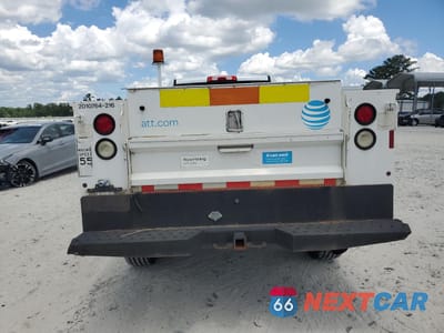 Zdjęcie 6 z 12 samochodu: 2016 CHEVROLET SILVERADO C3500 VIN:1GB3CYCG9GZ276229 - miniatura
