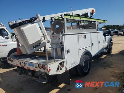 Trzecie zdjęcie samochodu z tyłu: 2013 FORD F450 SUPER DUTY VIN:1FDUF4GY1DEA87415 - miniatura