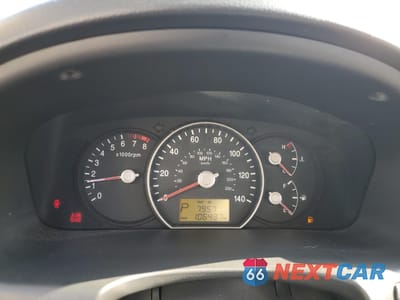 Zdjęcie 9 z 13 samochodu: 2009 KIA RONDO BASE VIN:KNAFG528697261527 - miniatura