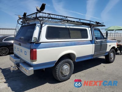 Trzecie zdjęcie samochodu z tyłu: 1989 FORD F250 VIN:1FTHF26G4KPA00028 - miniatura