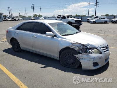 Czwarte zdjęcie samochodu z boku: 2011 TOYOTA CAMRY BASE VIN:4T1BF3EK2BU774194 - miniatura