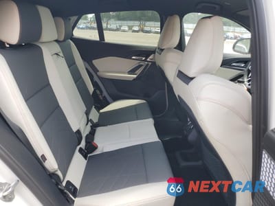 Zdjęcie 11 z 14 samochodu: 2024 BMW X2 M35I VIN:WBX83GM01R5Y54611 - miniatura