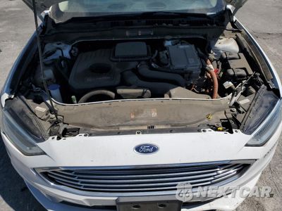 Zdjęcie 11 z 12 samochodu: 2018 FORD FUSION SE HYBRID VIN:3FA6P0LU7JR171615 - miniatura