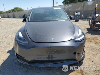 Piąte zdjęcie samochodu w środku: 2024 TESLA MODEL Y VIN:7SAYGDED0RF096554 - miniatura