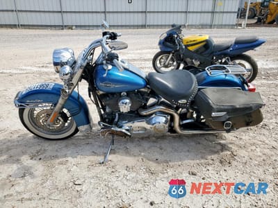 Trzecie zdjęcie samochodu z tyłu: 2005 HARLEY-DAVIDSON FLSTCI VIN:1HD1BWB145Y063911 - miniatura
