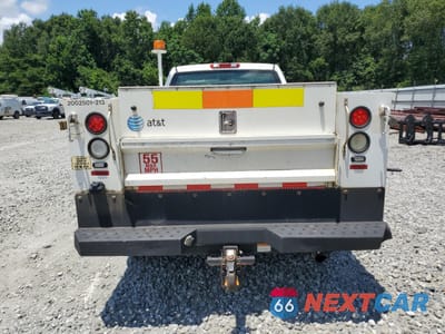 Zdjęcie 6 z 12 samochodu: 2013 CHEVROLET SILVERADO K3500 VIN:1GB3KZCG8DF237301 - miniatura