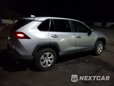 Trzecie zdjęcie samochodu z tyłu: 2025 TOYOTA RAV4 LE VIN:2T3K1RFV5SW366256 - miniatura