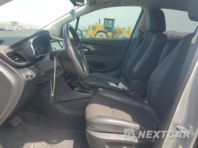 Zdjęcie 7 z 12 samochodu: 2020 BUICK ENCORE PREFERRED VIN:KL4CJASB4LB338261 - miniatura