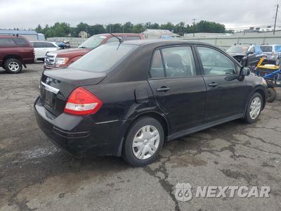 Trzecie zdjęcie samochodu z tyłu: 2011 NISSAN VERSA S VIN:3N1BC1APXBL410038 - miniatura