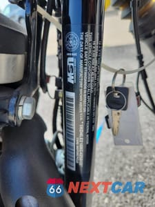 Zdjęcie 9 z 10 samochodu: 2019 HARLEY-DAVIDSON XL883 N VIN:1HD4LE210KC425813 - miniatura
