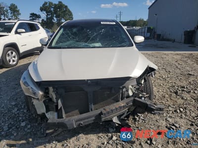 Piąte zdjęcie samochodu w środku: 2014 KIA CADENZA PREMIUM VIN:KNALN4D72E5135792 - miniatura