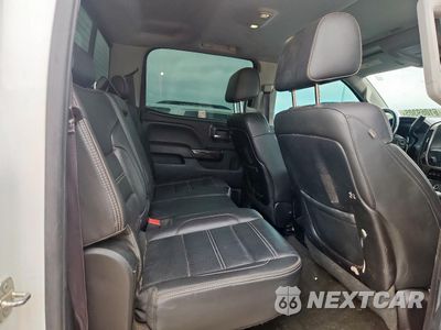 Zdjęcie 10 z 12 samochodu: 2015 GMC SIERRA K2500 DENALI VIN:1GT120E84FF534119 - miniatura