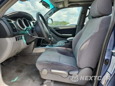 Zdjęcie 7 z 15 samochodu: 2004 TOYOTA 4RUNNER SR5 VIN:JTEBU14R548019352 - miniatura