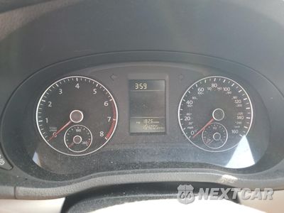 Zdjęcie 9 z 12 samochodu: 2014 VOLKSWAGEN PASSAT S VIN:1VWAT7A30EC045942 - miniatura