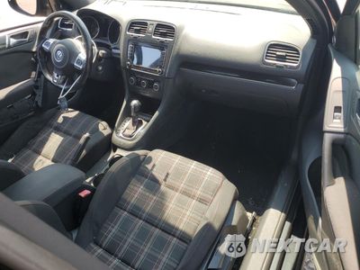 Zdjęcie 8 z 14 samochodu: 2010 VOLKSWAGEN GTI VIN:WVWFV7AJXAW195146 - miniatura