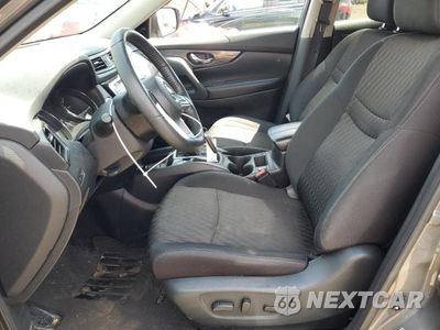 Zdjęcie 7 z 13 samochodu: 2020 NISSAN ROGUE S VIN:5N1AT2MT8LC720771 - miniatura
