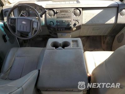 Zdjęcie 8 z 12 samochodu: 2011 FORD F250 SUPER DUTY VIN:1FT7X2A64BEB47176 - miniatura