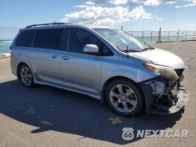 Czwarte zdjęcie samochodu z boku: 2011 TOYOTA SIENNA SPORT VIN:5TDXK3DC1BS125233 - miniatura