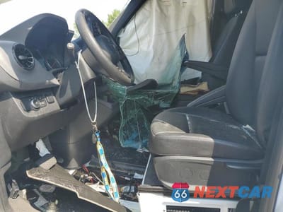 Zdjęcie 7 z 12 samochodu: 2021 MERCEDES BENZ SPRINTER 2500 VIN:W1Y4EDHY0MT068030 - miniatura