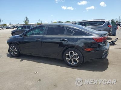 Drugie zdjęcie samochodu z przodu: 2021 KIA FORTE FE VIN:3KPF24AD9ME381275 - miniatura
