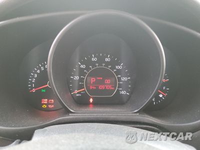 Zdjęcie 9 z 12 samochodu: 2015 KIA SOUL VIN:KNDJN2A22F7137250 - miniatura