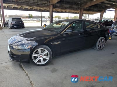 2017 JAGUAR XE PREMIUM SAJAD4BG6HA950235 - główne zdjęcie licytacji z USA - miniatura