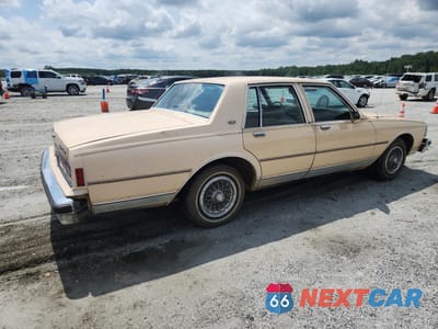 Trzecie zdjęcie samochodu z tyłu: 1988 CHEVROLET CAPRICE CLASSIC VIN:1G1BN51HXJR213443 - miniatura