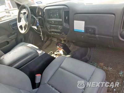 Zdjęcie 8 z 12 samochodu: 2016 CHEVROLET SILVERADO C3500 VIN:1GB3CYCG7GZ142349 - miniatura