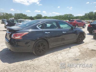 Trzecie zdjęcie samochodu z tyłu: 2015 NISSAN ALTIMA 2.5 VIN:1N4AL3AP2FC223503 - miniatura
