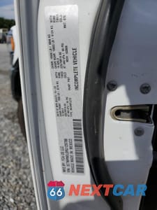 Zdjęcie 12 z 12 samochodu: 2024 RAM 5500 VIN:3C7WRNEL0RG129786 - miniatura