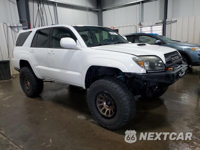 Czwarte zdjęcie samochodu z boku: 2004 TOYOTA 4RUNNER SR5 VIN:JTEBT14R248015830 - miniatura