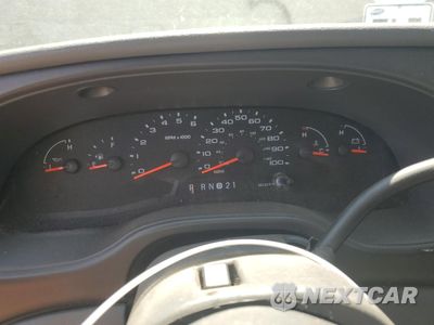 Zdjęcie 9 z 13 samochodu: 2005 FORD ECONOLINE E350 SUPER DUTY WAGON VIN:1FBSS31L25HB20635 - miniatura