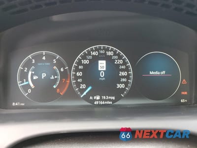 Zdjęcie 9 z 14 samochodu: 2019 JAGUAR XJL PORTFOLIO VIN:SAJWJ2GD4K8W18469 - miniatura