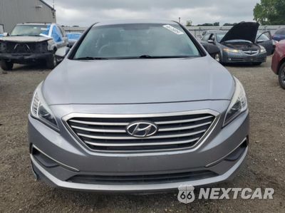 Piąte zdjęcie samochodu w środku: 2017 HYUNDAI SONATA SE VIN:5NPE24AF0HH484521 - miniatura