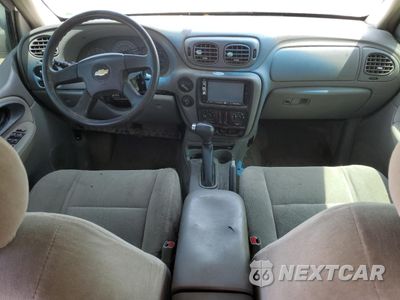 Zdjęcie 8 z 12 samochodu: 2005 CHEVROLET TRAILBLAZER LS VIN:1GNDT13S452178167 - miniatura
