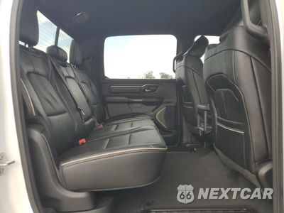 Zdjęcie 10 z 13 samochodu: 2023 RAM 1500 LIMITED VIN:1C6SRFPT5PN570386 - miniatura