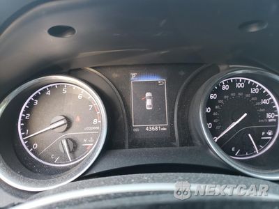 Zdjęcie 9 z 12 samochodu: 2018 TOYOTA CAMRY L VIN:4T1B11HK9JU089512 - miniatura
