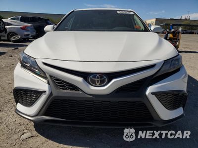 Piąte zdjęcie samochodu w środku: 2024 TOYOTA CAMRY SE NIGHT SHADE VIN:4T1S11AK5RU904116 - miniatura