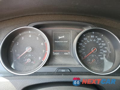 Zdjęcie 9 z 15 samochodu: 2017 VOLKSWAGEN GTI S/SE VIN:3VW447AU2HM020336 - miniatura