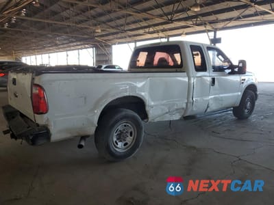 Trzecie zdjęcie samochodu z tyłu: 2010 FORD F250 SUPER DUTY VIN:1FTSX2A51AEB16371 - miniatura