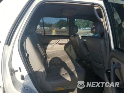 Zdjęcie 11 z 13 samochodu: 2005 TOYOTA SEQUOIA LIMITED VIN:5TDZT38A45S246101 - miniatura