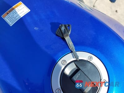 Zdjęcie 8 z 10 samochodu: 2015 SUZUKI GSX1300 RA VIN:JS1GX72B4F2101132 - miniatura