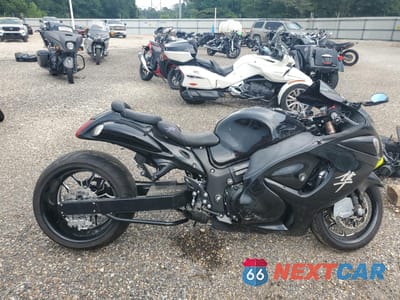 2016 SUZUKI GSX1300 RA JS1GX72B7G2100042 - główne zdjęcie licytacji z USA - miniatura