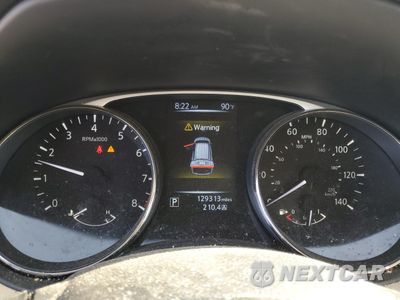 Zdjęcie 9 z 15 samochodu: 2016 NISSAN ROGUE S VIN:JN8AT2MT7GW023461 - miniatura