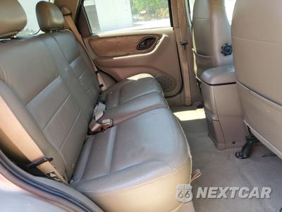 Zdjęcie 11 z 14 samochodu: 2001 FORD ESCAPE XLT VIN:1FMCU03111KC18326 - miniatura