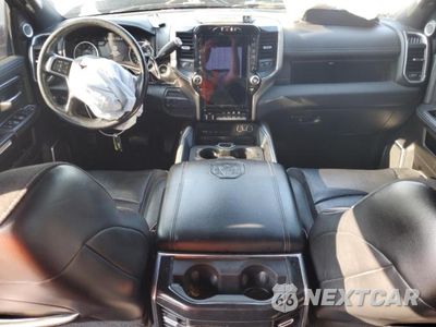 Zdjęcie 8 z 12 samochodu: 2019 RAM 2500 LARAMIE VIN:3C6UR5FL0KG615384 - miniatura