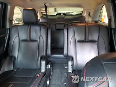 Zdjęcie 10 z 16 samochodu: 2019 TOYOTA HIGHLANDER SE VIN:5TDJZRFH8KS984557 - miniatura