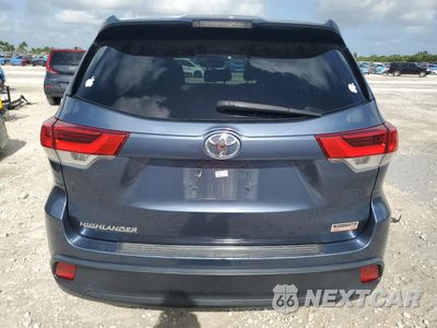 Zdjęcie 6 z 14 samochodu: 2019 TOYOTA HIGHLANDER LE VIN:5TDZARFH1KS049388 - miniatura