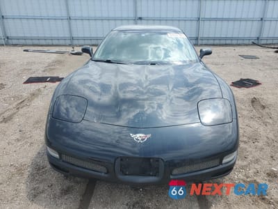 Piąte zdjęcie samochodu w środku: 2003 CHEVROLET CORVETTE Z06 VIN:1G1YY12S135100852 - miniatura
